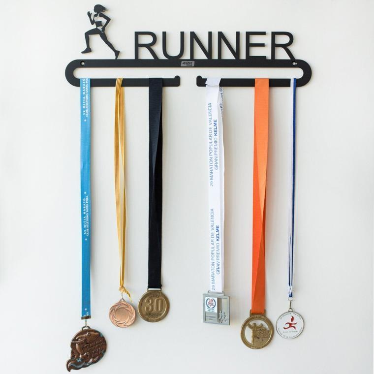Médaille porte-médailles et dorsales (100% acier) - Fabriqué en Espagne  (RUNNER) : : Sports et Loisirs